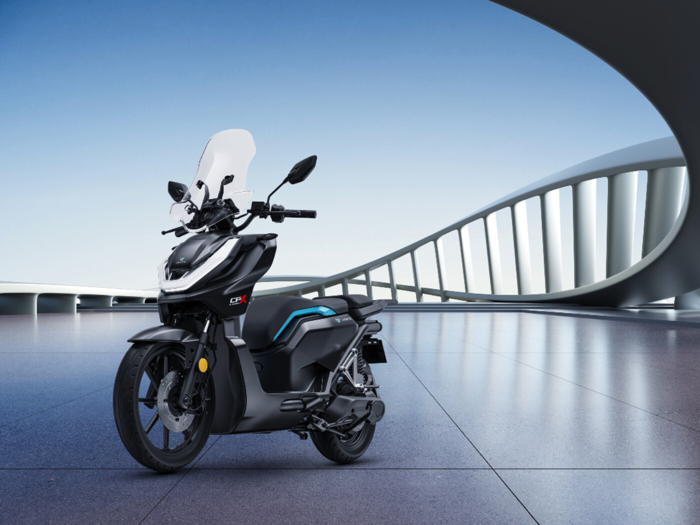 VMOTO CPX Explorer en ville
